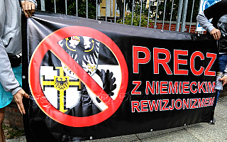 Protest narodowców przeciwko niemieckiemu rewizjonizmowi